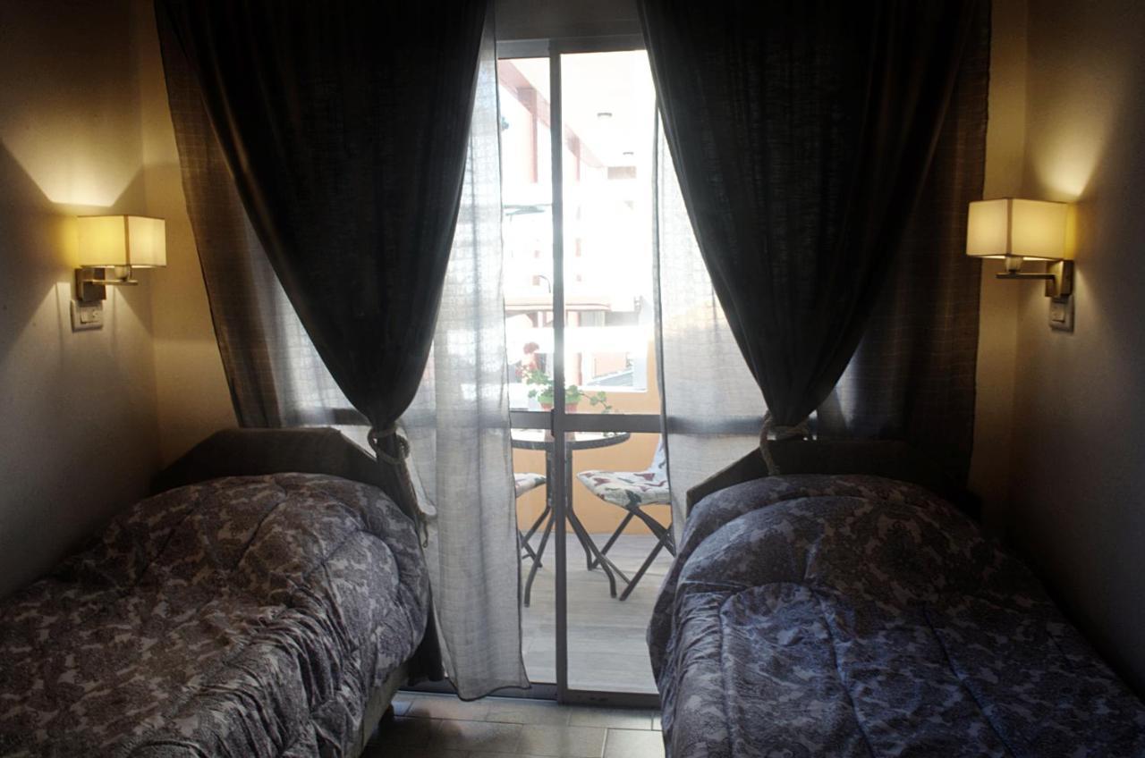 Hosteria Robert Villa Gesell Dış mekan fotoğraf